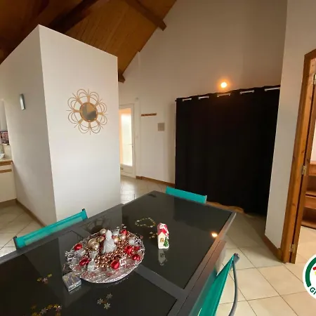 Appartement Salles-curan, 2 Pieces, 6 Personnes - Fr-1-601-363