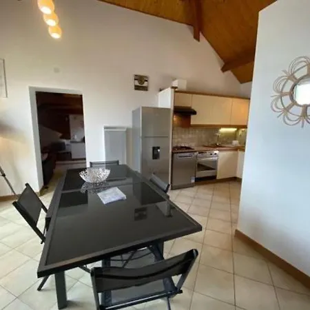 Appartement Salles-curan, 2 Pieces, 6 Personnes - Fr-1-601-363 Salles-Curan